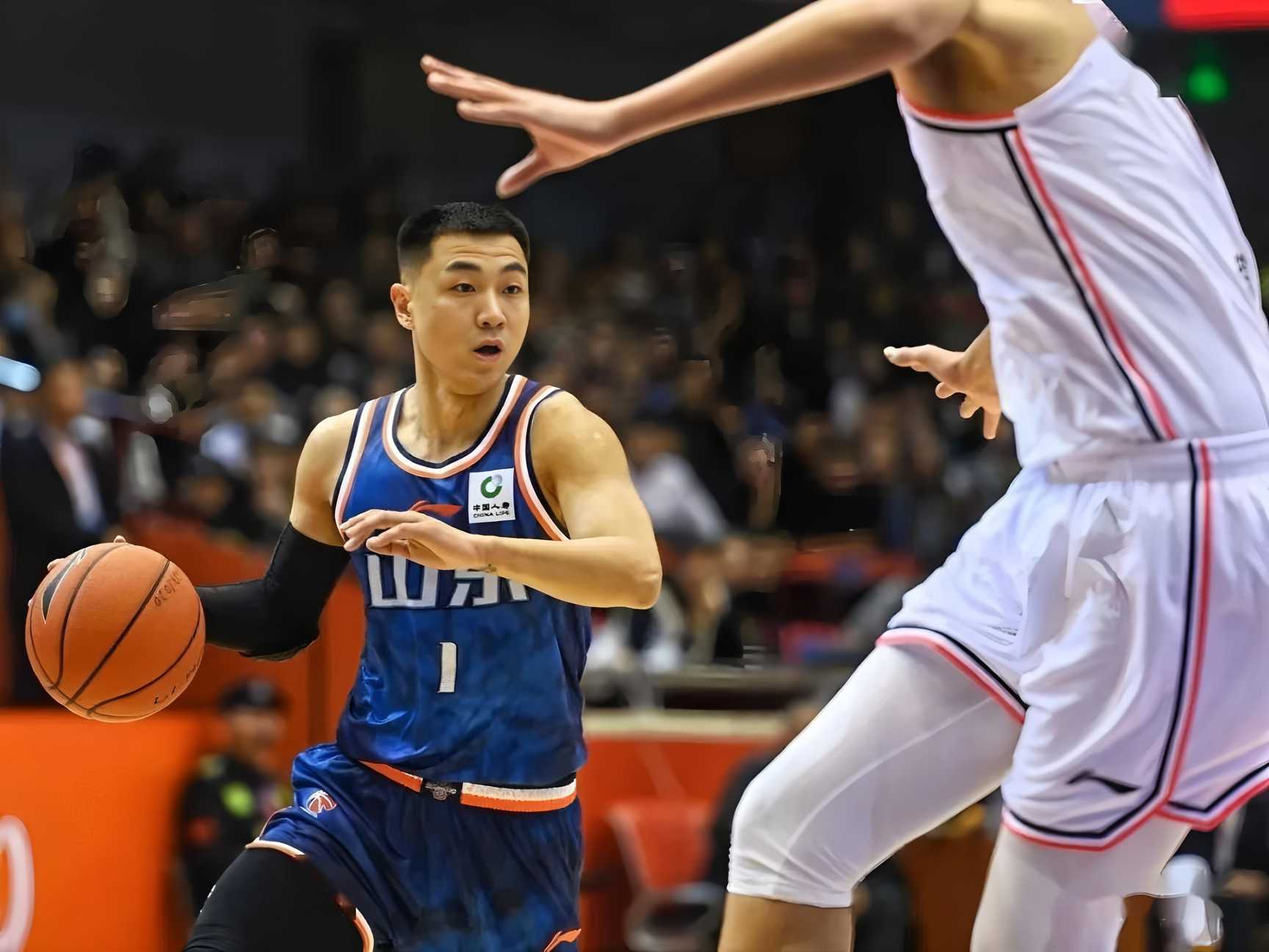 九游体育官网-包含太狠了！今晚阿斯顿维拉备战CBA常规赛纽卡斯尔今夜遗憾出局，金州勇士今晨远射贴柱的词条