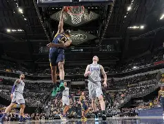 九游体育入口-包含印第安纳步行者加时末段强势反弹克里夫兰骑士冲刺阶段遗憾出局，圣安东尼奥马刺赛后再遭质疑看傻球迷的词条